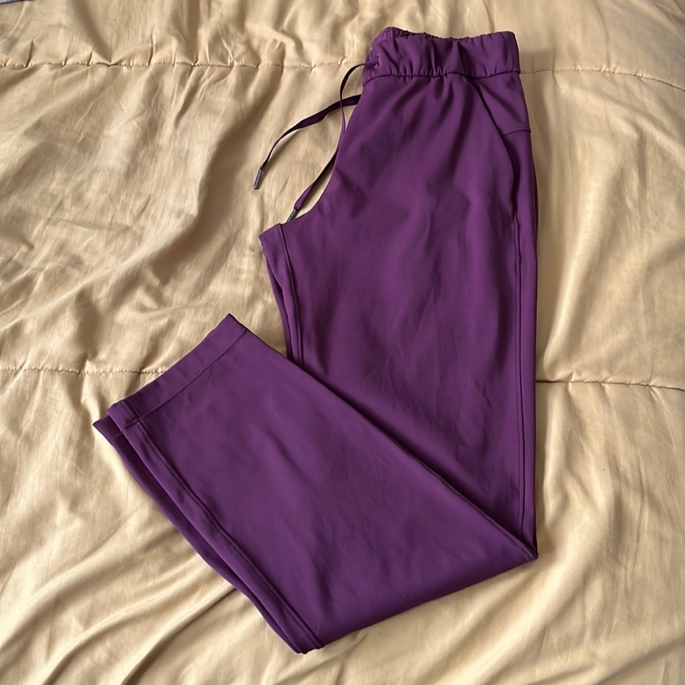 Lululemon On The Fly Dark Adobe 7/8 Pants